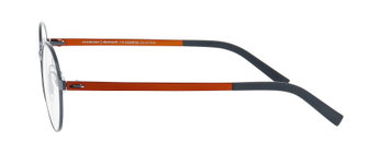 Auf diesem Bild sehen Sie die Korrektionsbrille 6721 von Prodesign Denmark in Farbe Schwarz.